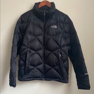Women’s The North Face Black Long Sleeve Puffer Sz Large
